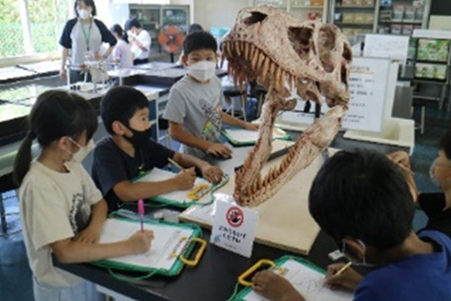 学校における授業等での活用 館内でのイベント